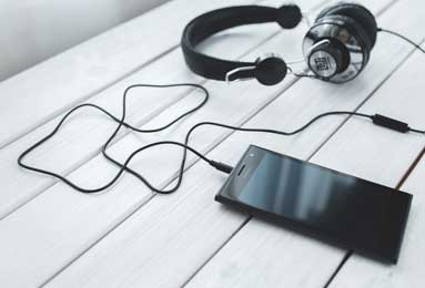 雷霆vs火箭：NBA季后赛巅峰对决前瞻